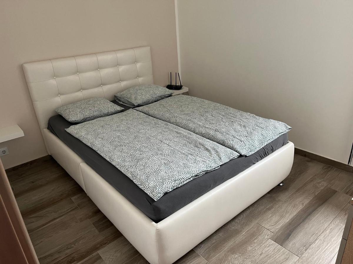 Rajczi Apartman Mohács Екстериор снимка