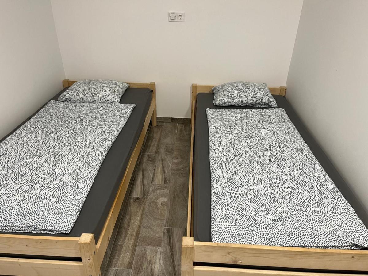 Rajczi Apartman Mohács Екстериор снимка