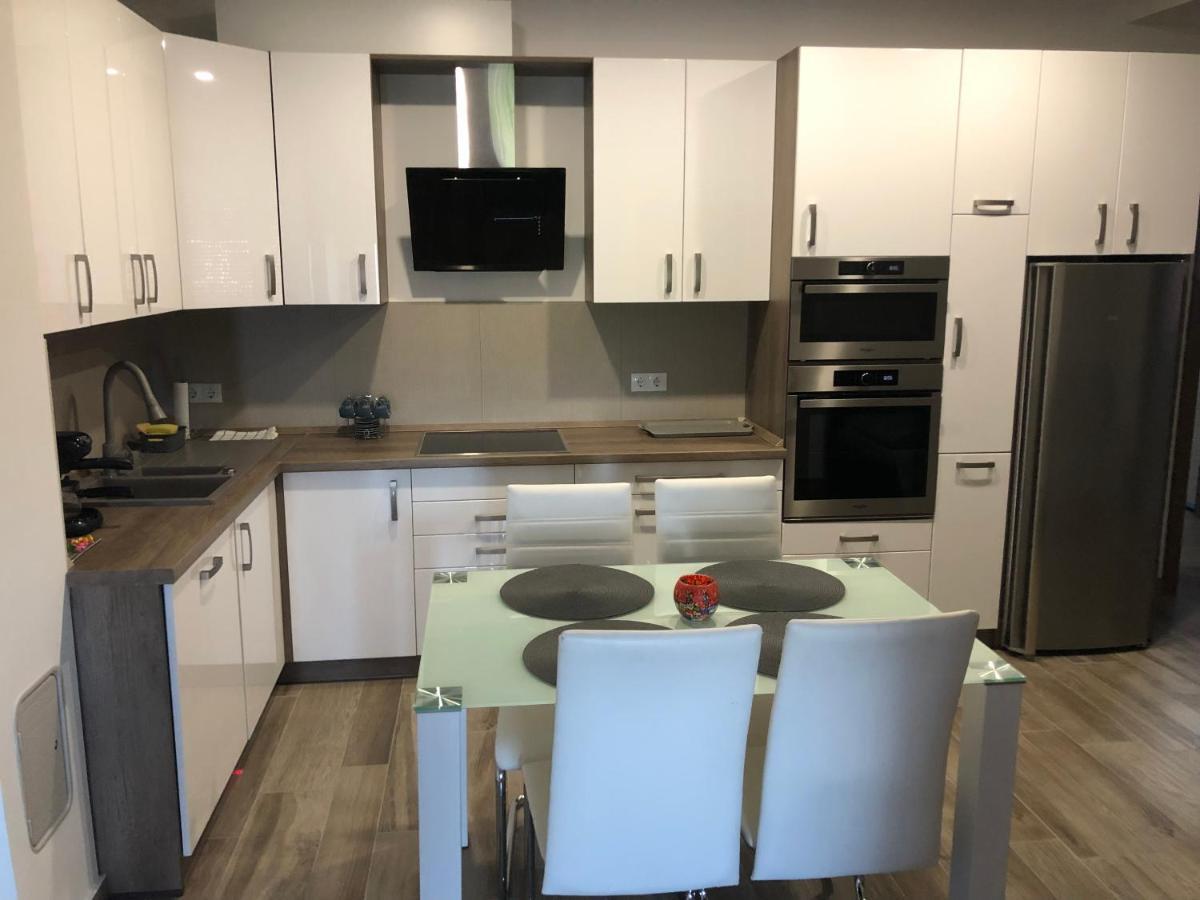Rajczi Apartman Mohács Екстериор снимка